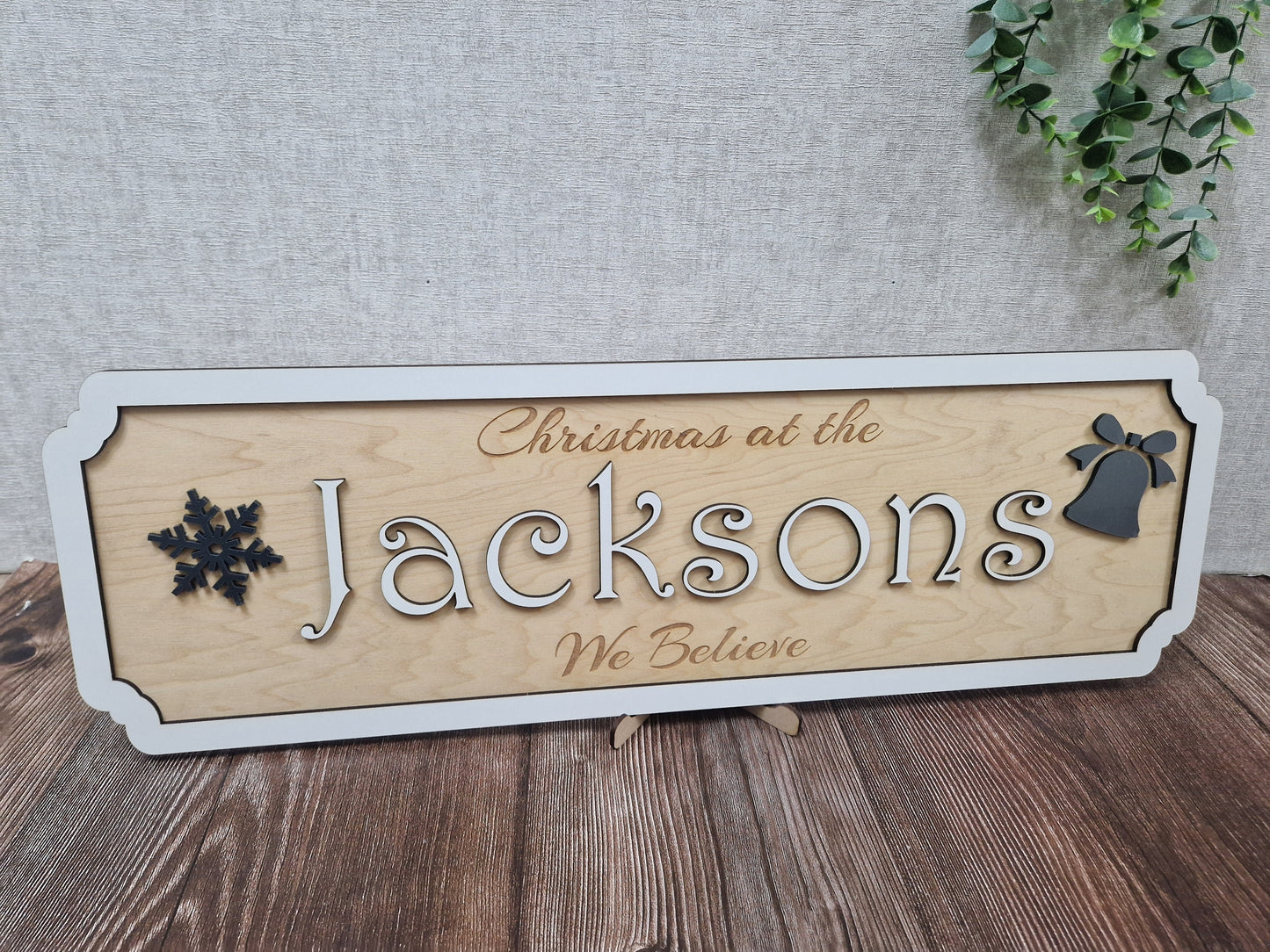 Family Xmas themed wall plaque