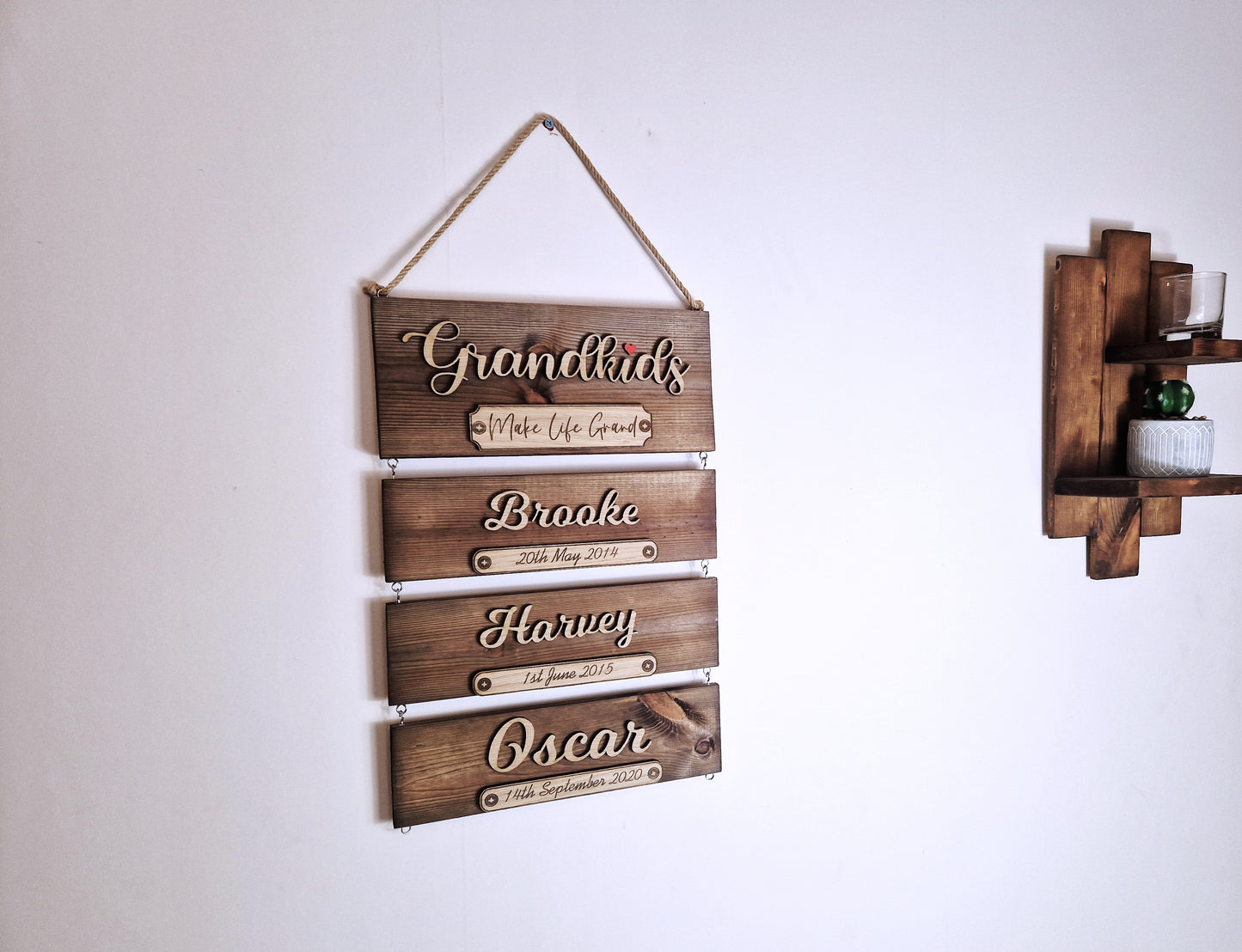 Grandchildren's solid wood birthday reminder