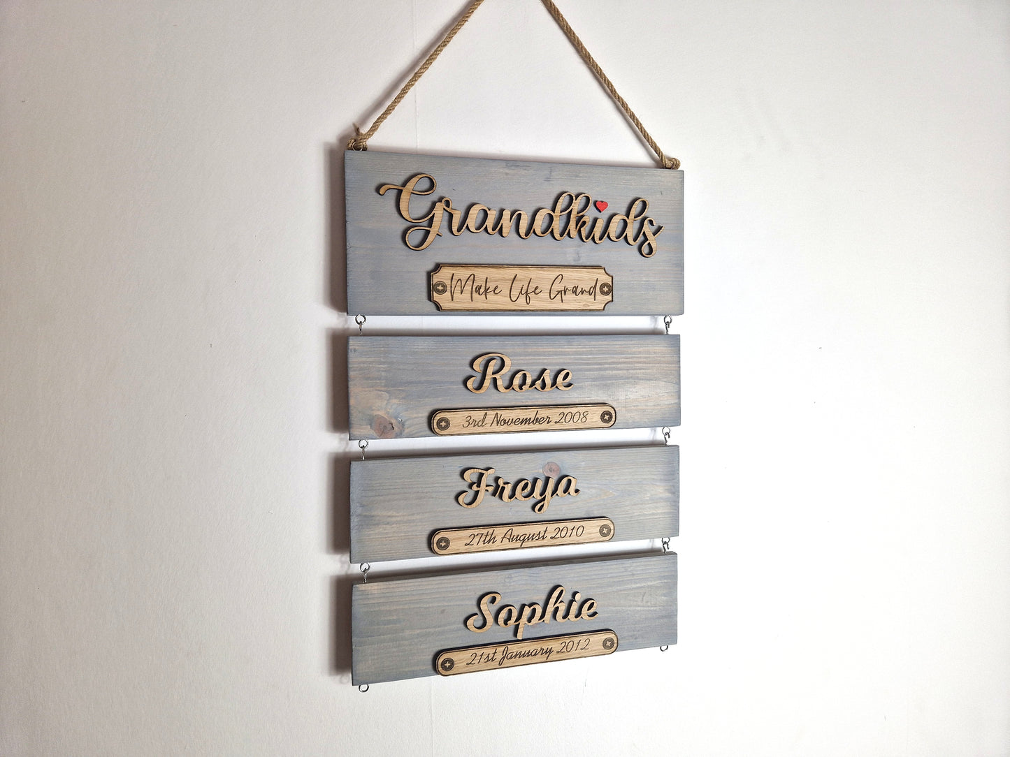 Grandchildren's solid wood birthday reminder